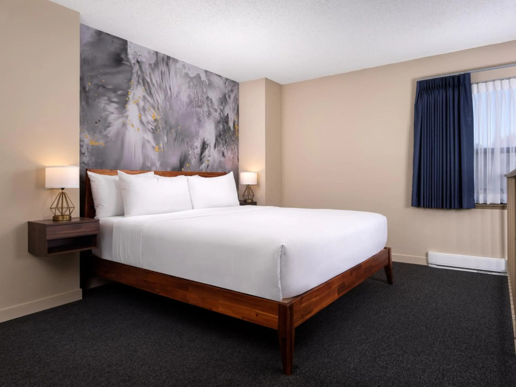 Huntingdon Hotel and Suites