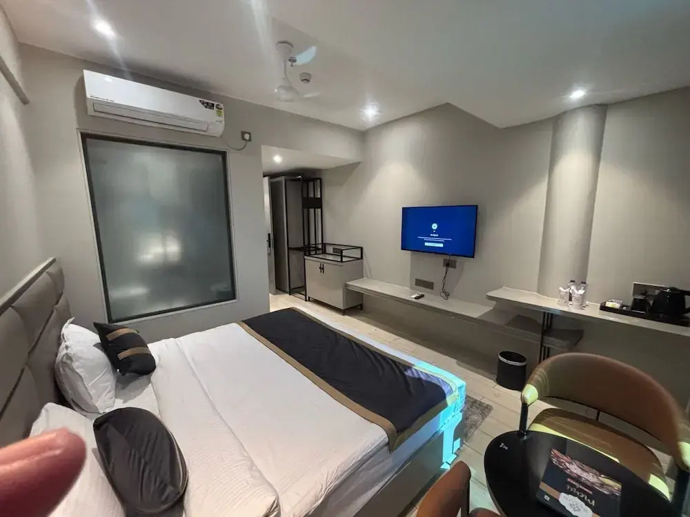 Hotel Shri Anand Vilas
