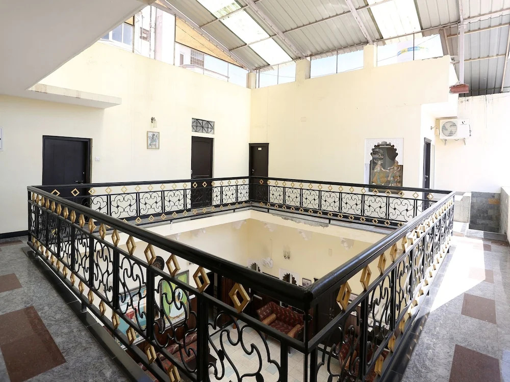 OYO 9666 Hotel The Fateh