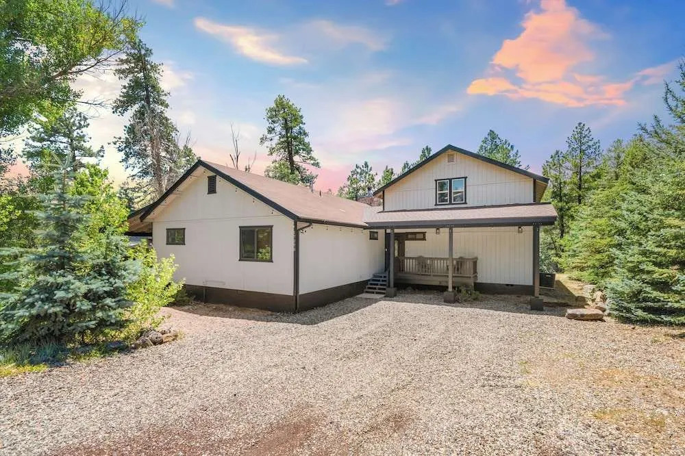 Grizzly Ridge
