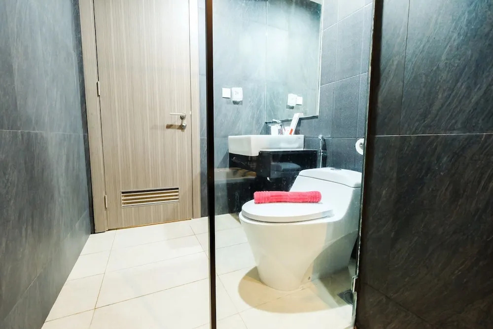 Luxurious 2BR St. Moritz Puri Apartment with Private Lift