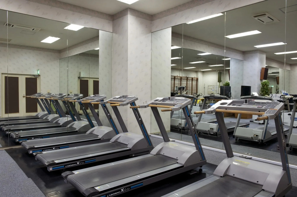 Отель ANA Crowne Plaza Hiroshima, an IHG Hotel