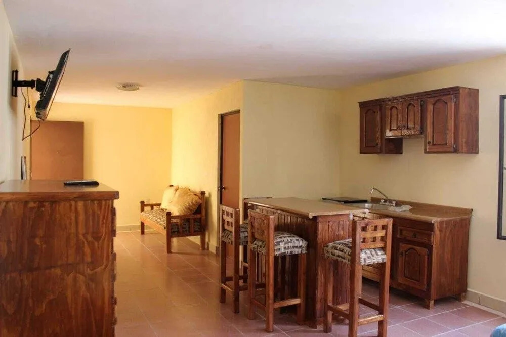 Capital O Las Calzadas Hotel & Suites