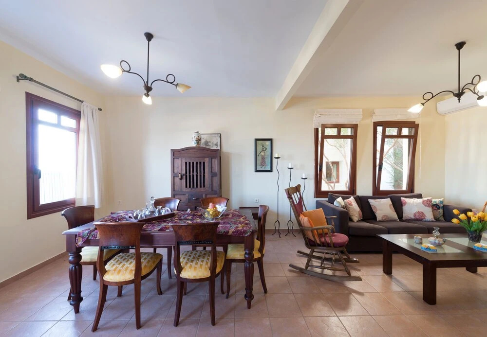 Aphrodite Villa