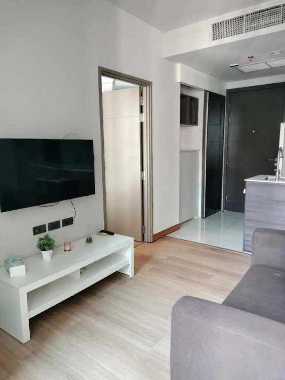 Ceil By Sansiri Condominium Ekamai 12 Near BTS