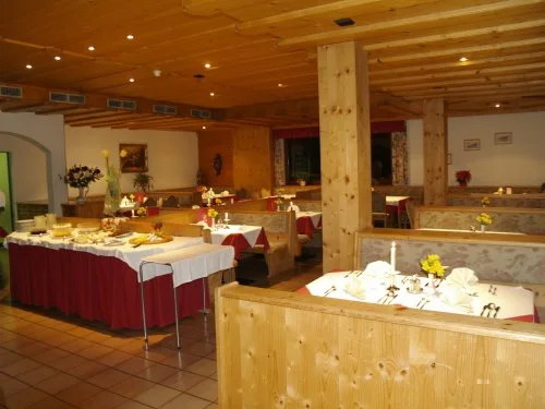 Hotel Steuxner
