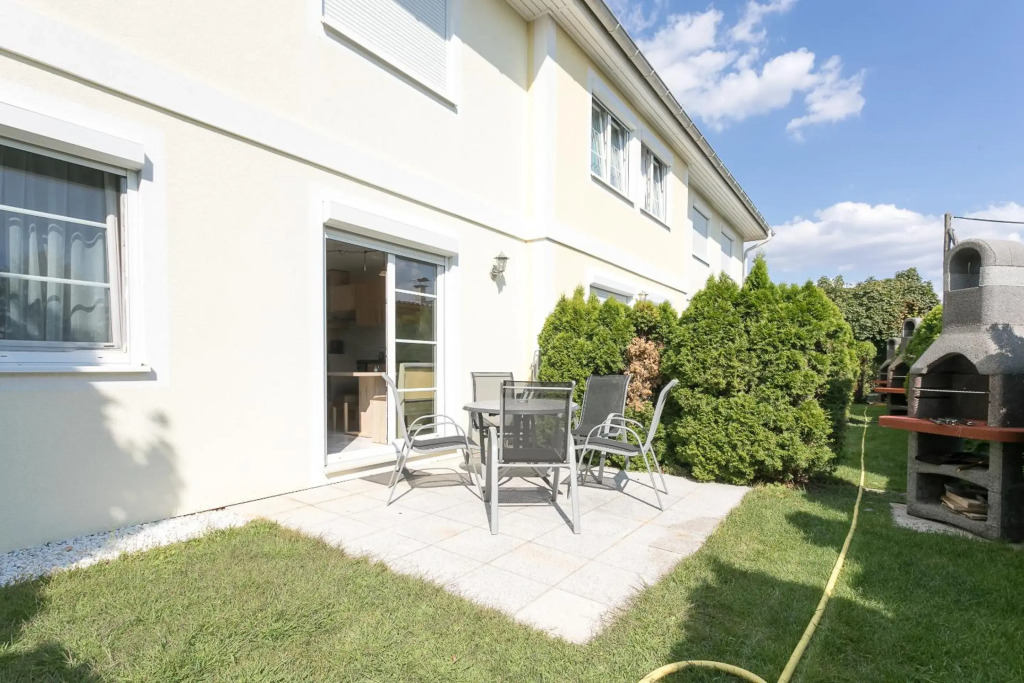 Studio Apartment Lehen 2