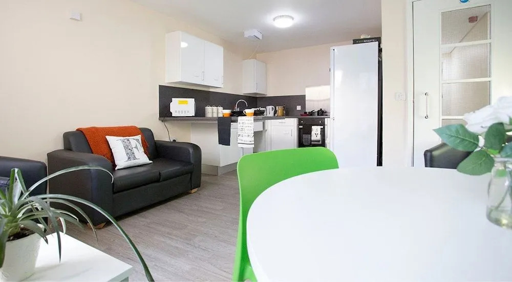 Agnes Jones House - Campus Residence