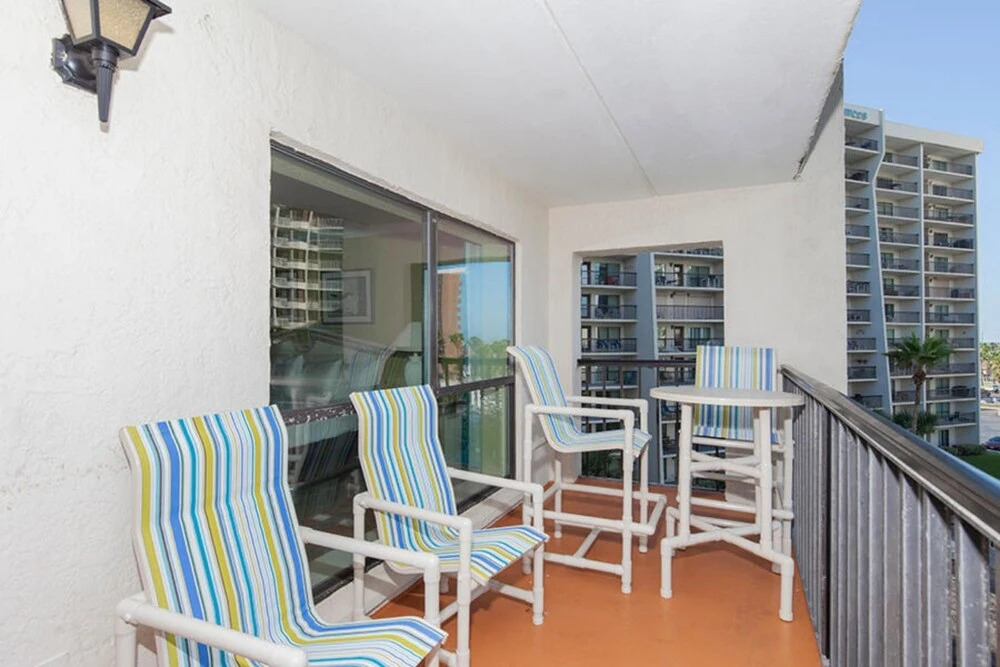 Saida IV Condominium 506