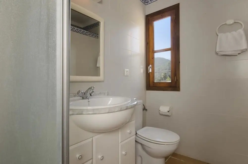 Villa - 3 Bedrooms with Pool and WiFi - 103145