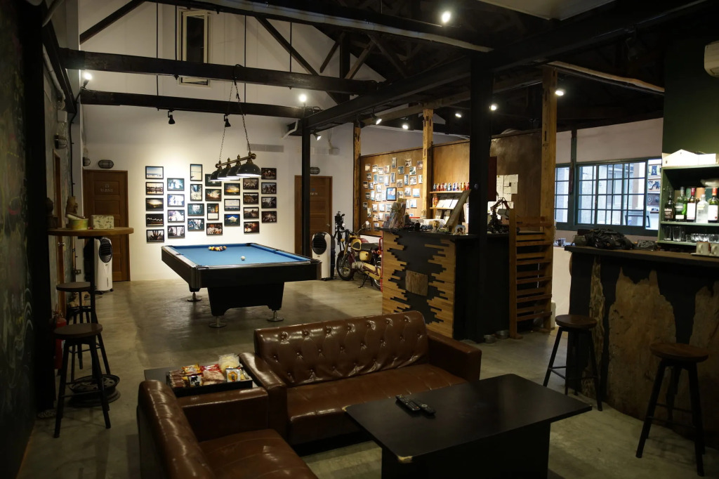 PiscesYouthHostel
