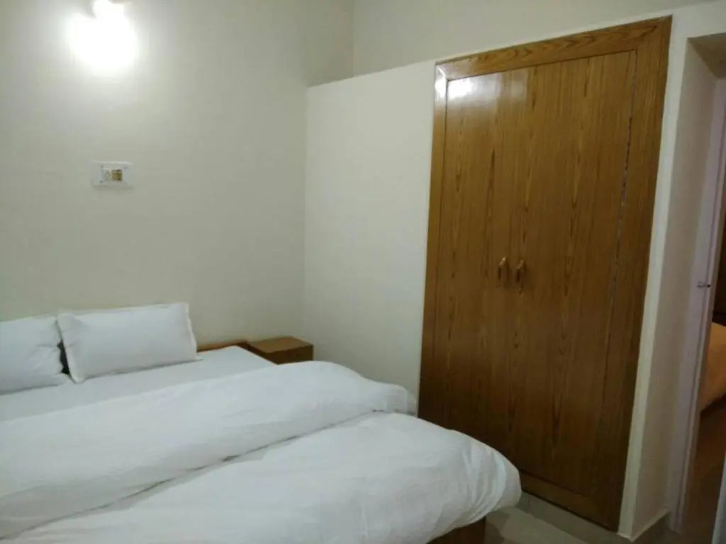 Hotel Ambika Bliss