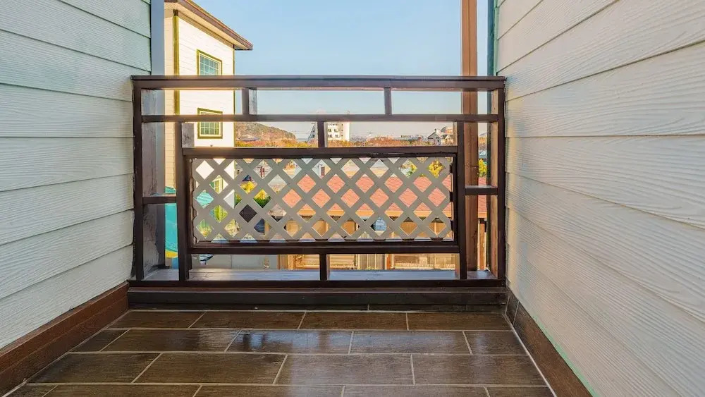 Geoje Peugeot Gomsol Petfriendly Pension