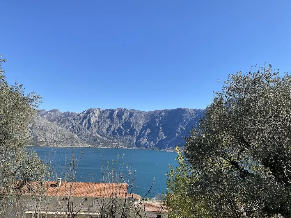 Two Bedroom Apartment With Amazing Views