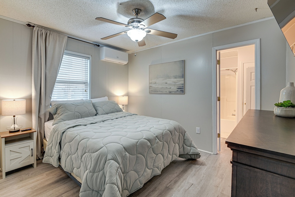 Golf Cart + Beach Access! Ocean Lakes Retreat