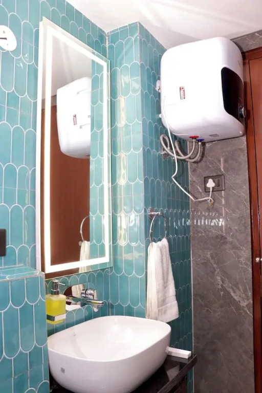 Ace Stayz