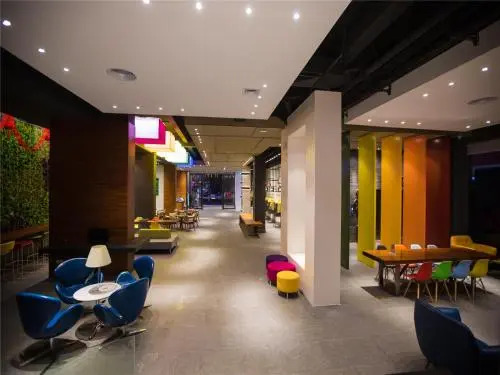 Amigo Hotel