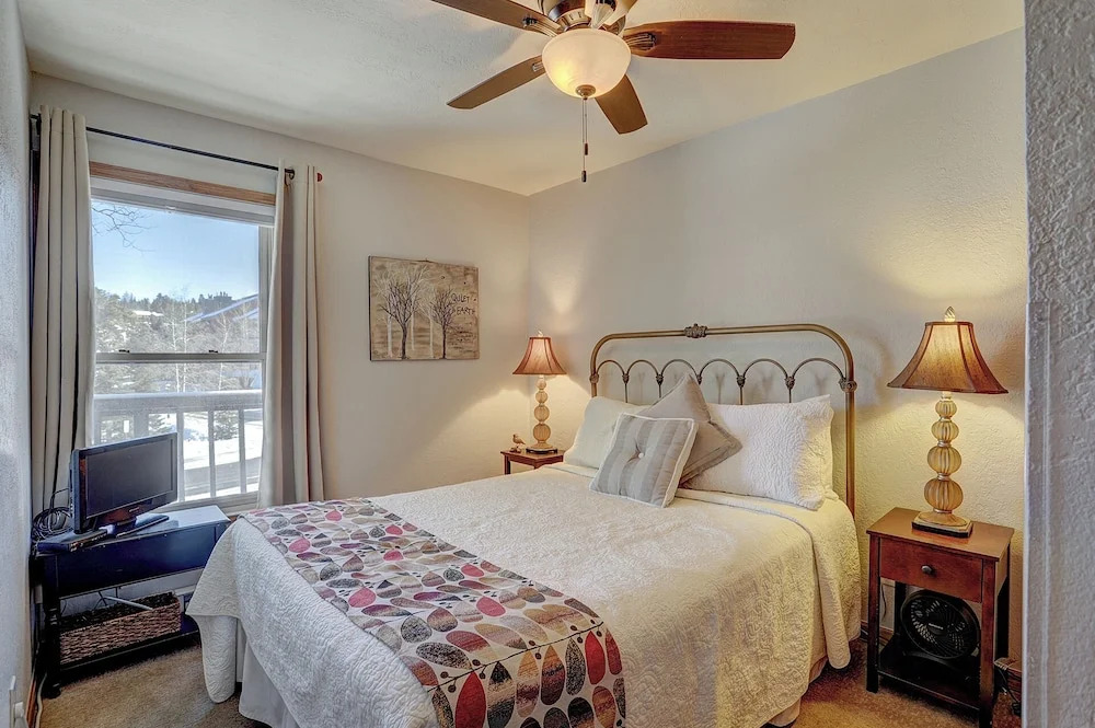 Wellington #3 (Townhome with Private Hot Tub)