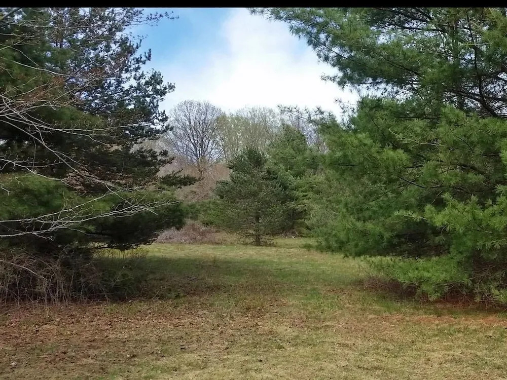 Tentrr - Pleasant Valley Maplecroft Camp-Campsite