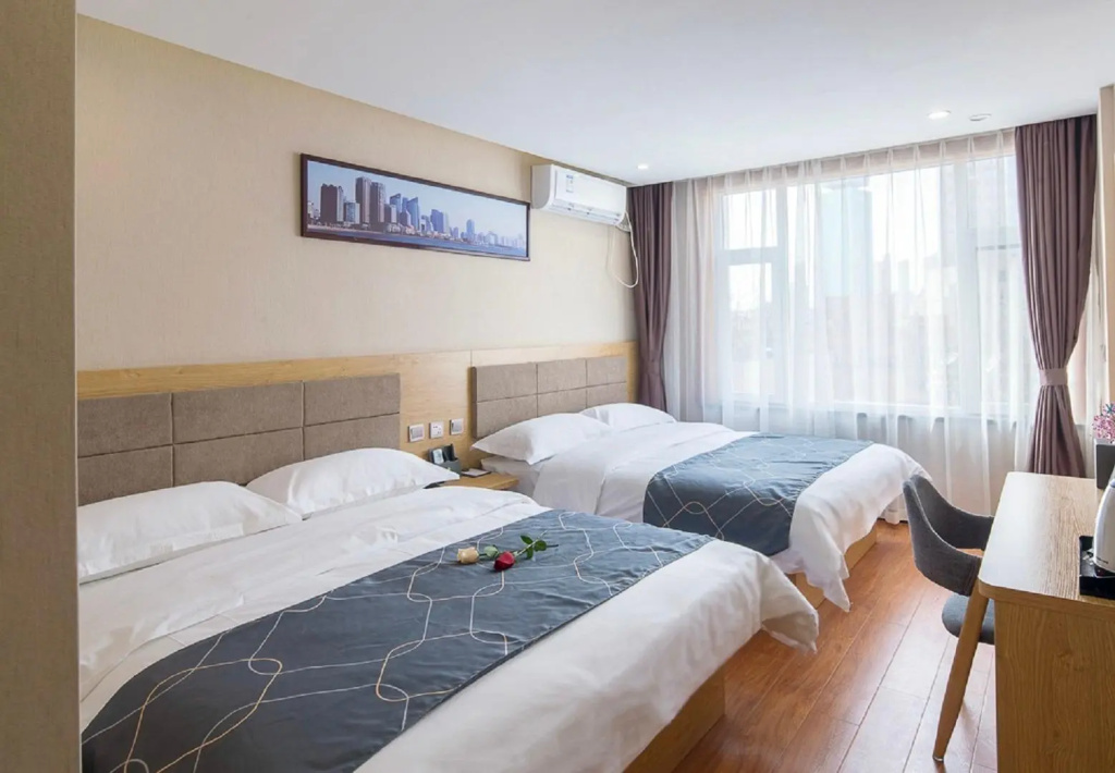Elan Inn Affiliated Hospital of Qingdao University Medical College Zhanqiao Store