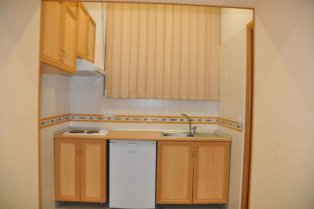 Anika Suite