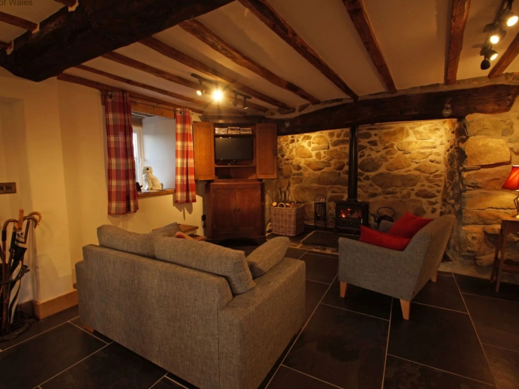 Holiday Home Bwthyn Braf