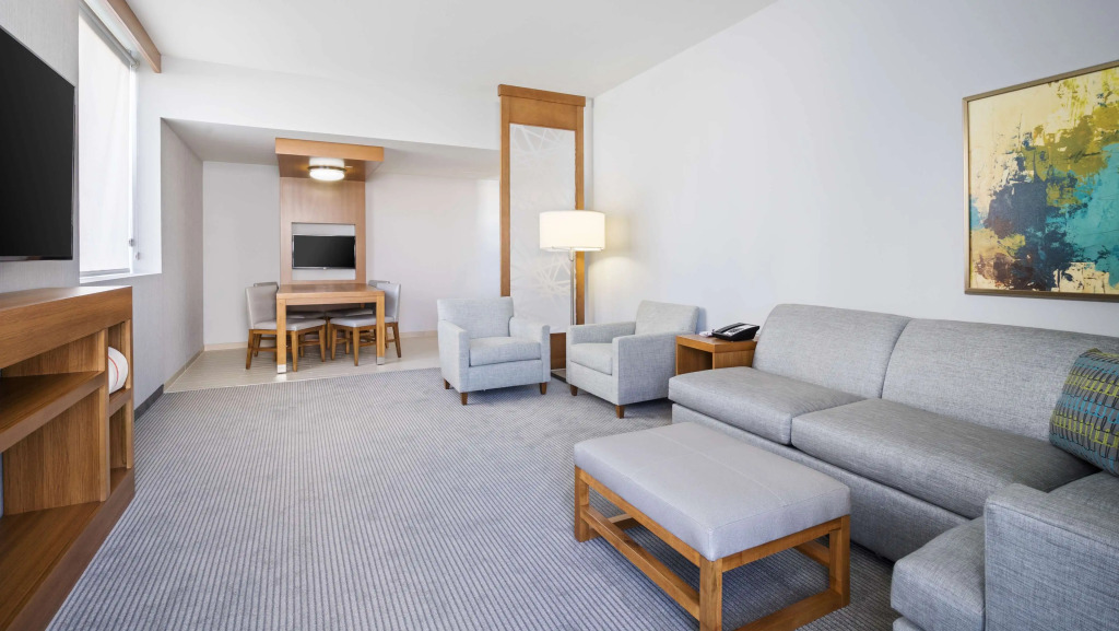 Hyatt Place St. Petersburg/Downtown