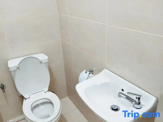 Entire Duplex Unit Pacific Tower PJ JayaOne by Comfy Asia