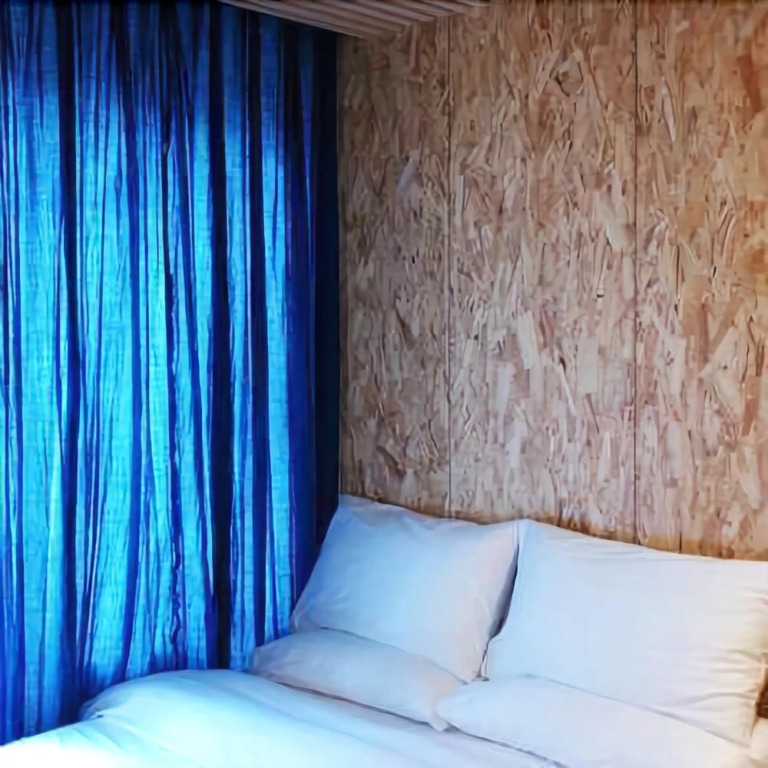 Liping Dong Art Theme Hotel