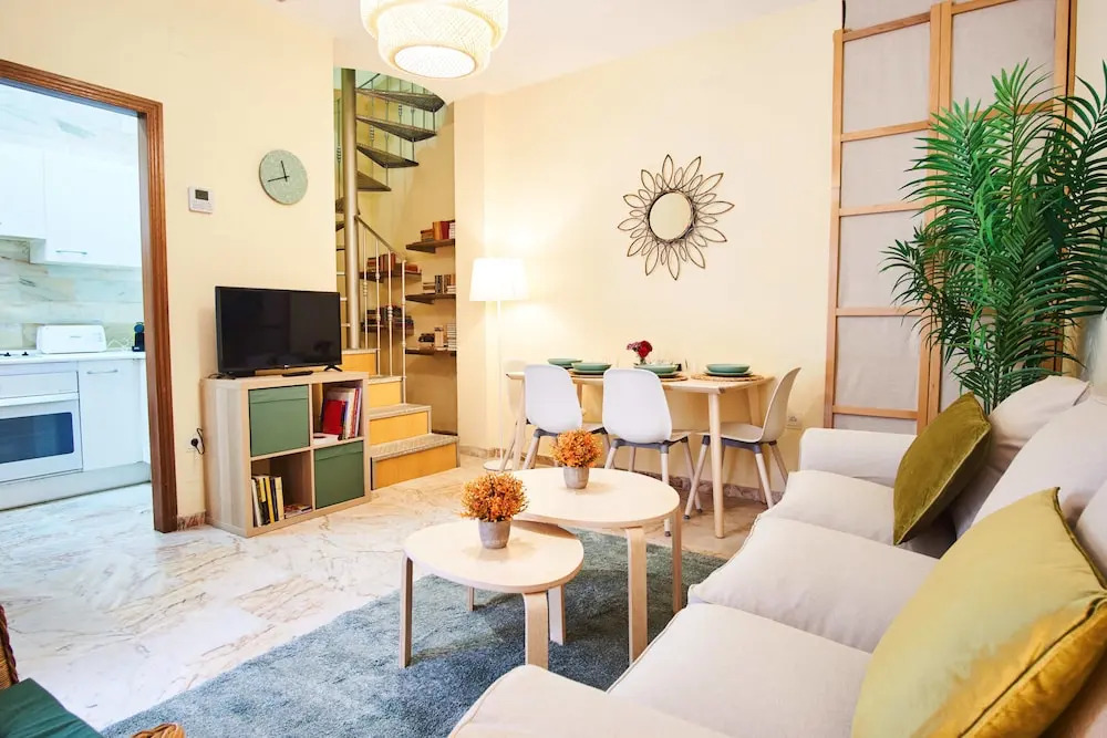 Duplex Escoberos Courtyard