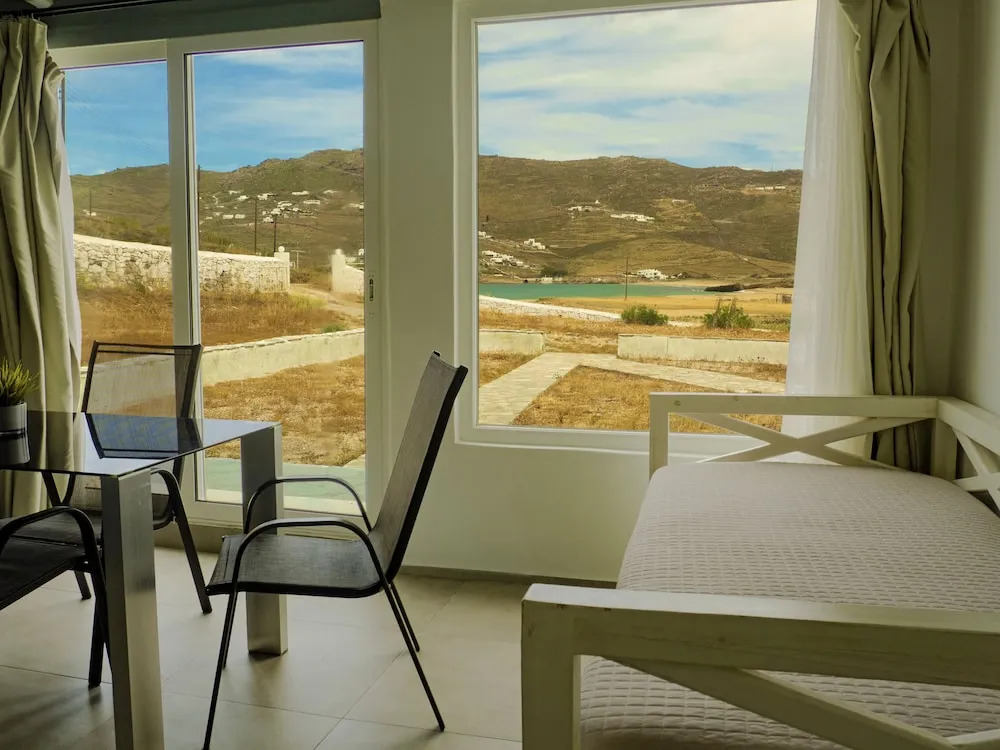 Karma Suites Ftelia