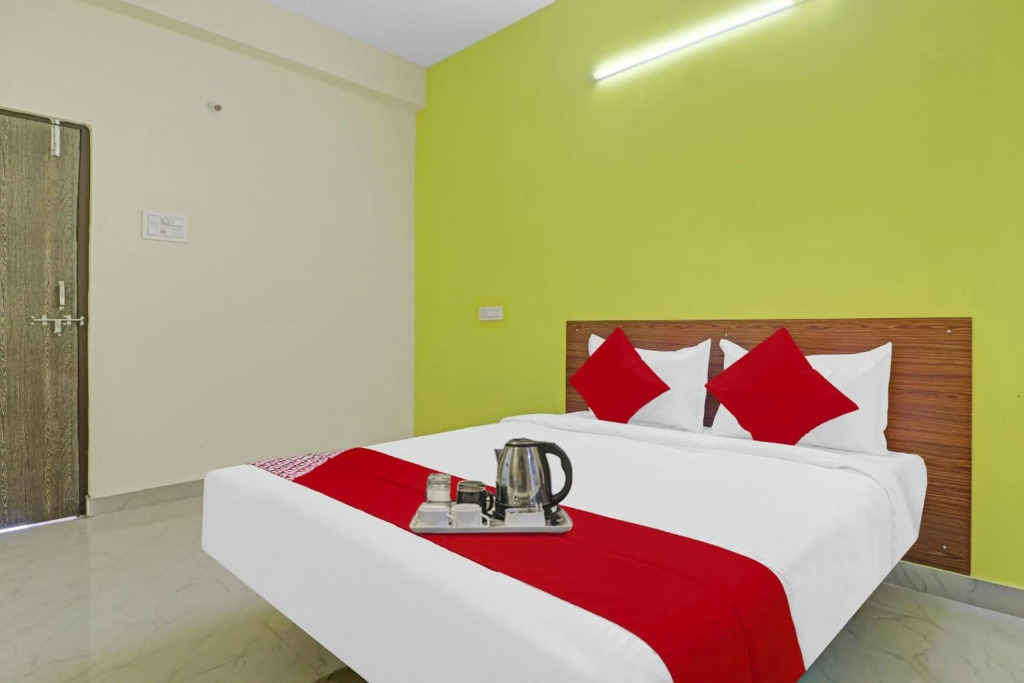 OYO Flagship 80454 Hotel Elite Stay