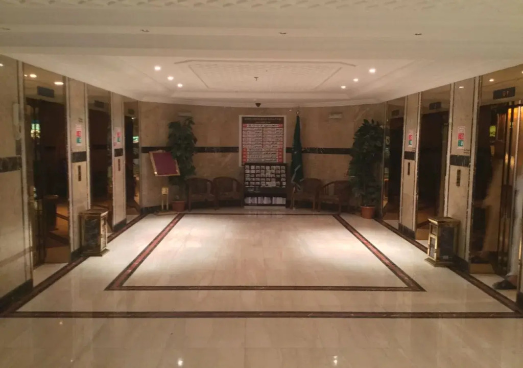 Patel Hotel