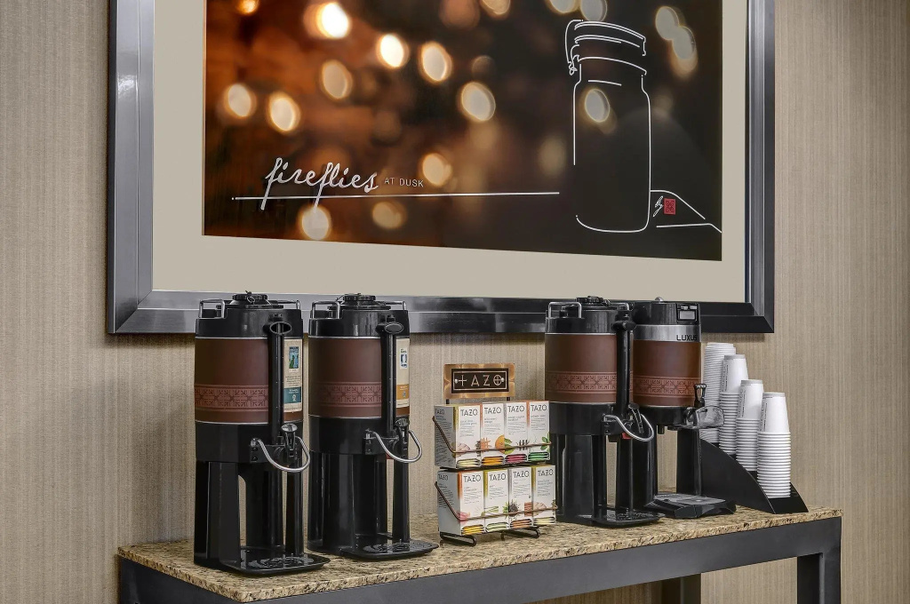 Kimpton Theta New York - Times Square by IHG
