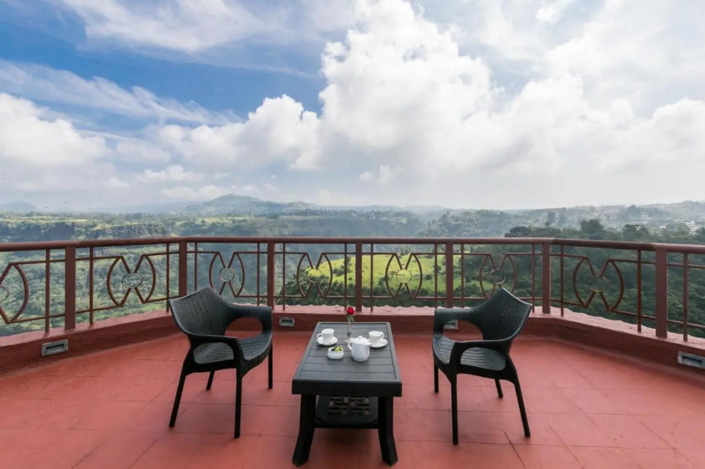 Athiva Resort & Spa Khandala - Formerly Dukes Retreat