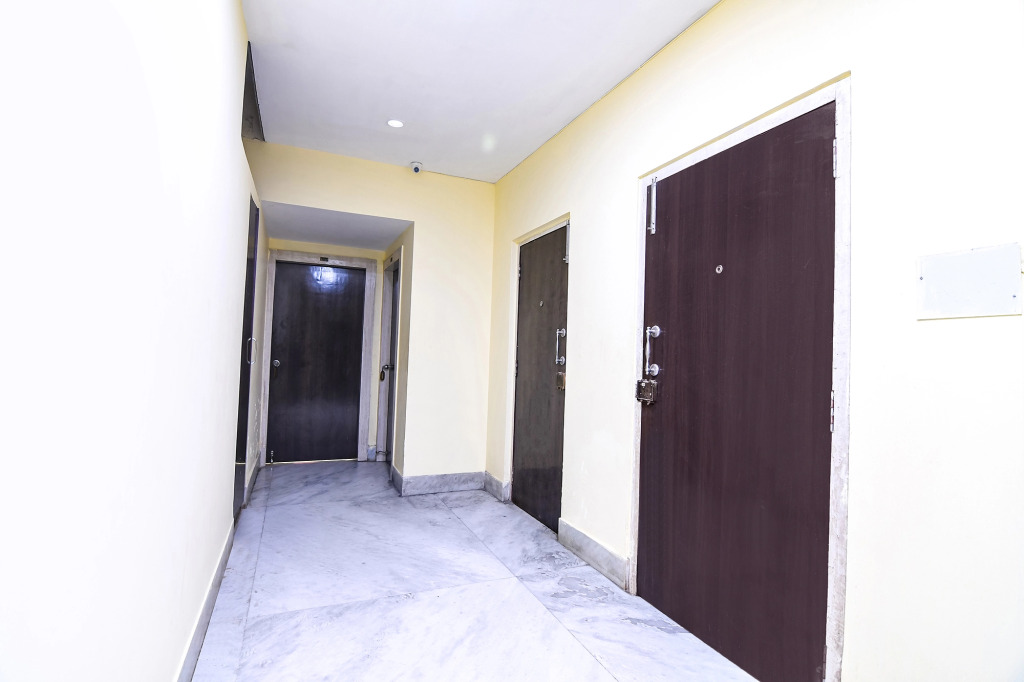 FabHotel Saltlake Palace - Nr Anandlok Hospital
