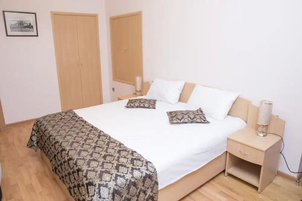 Citywall Hotels