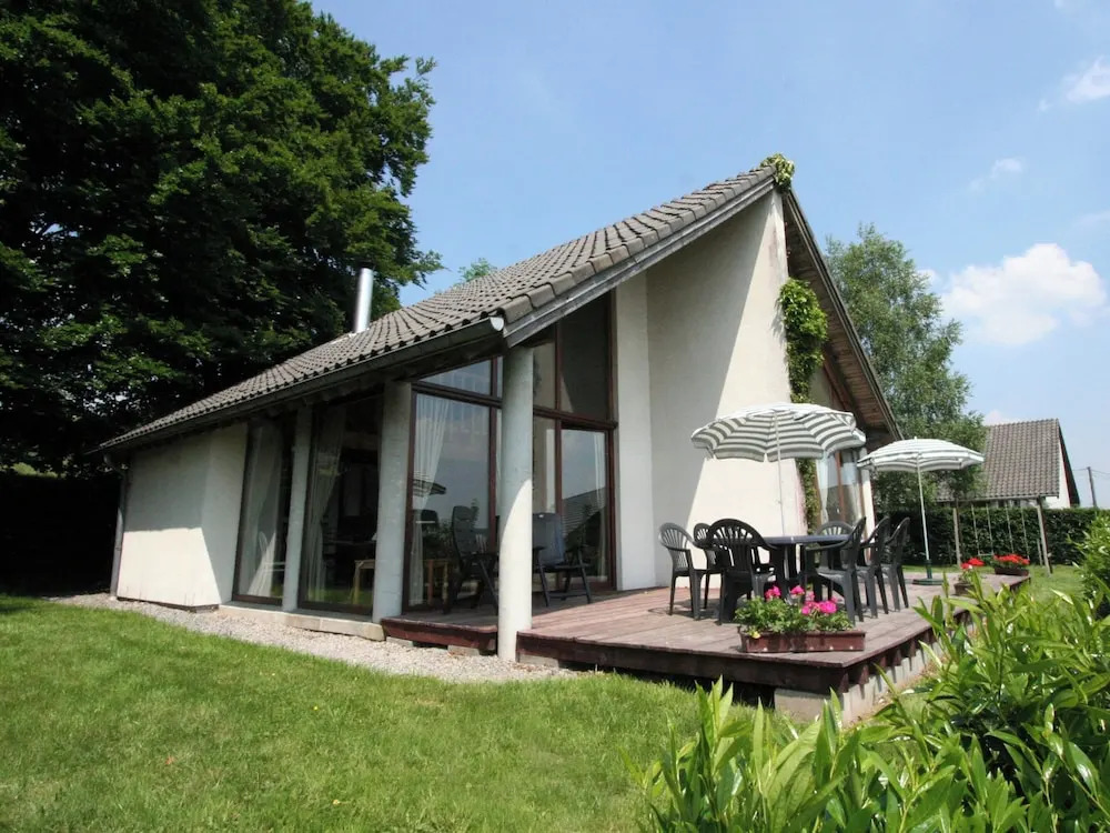 Contemporary Chalet in Malmedy near Forest