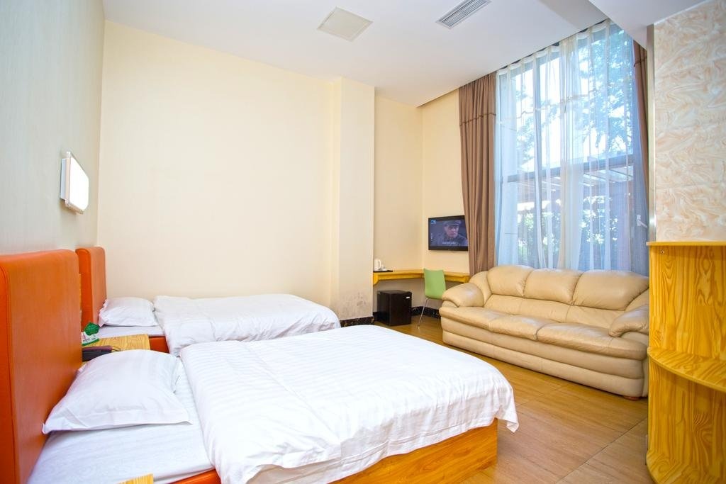 Yijia Hotel Dalian