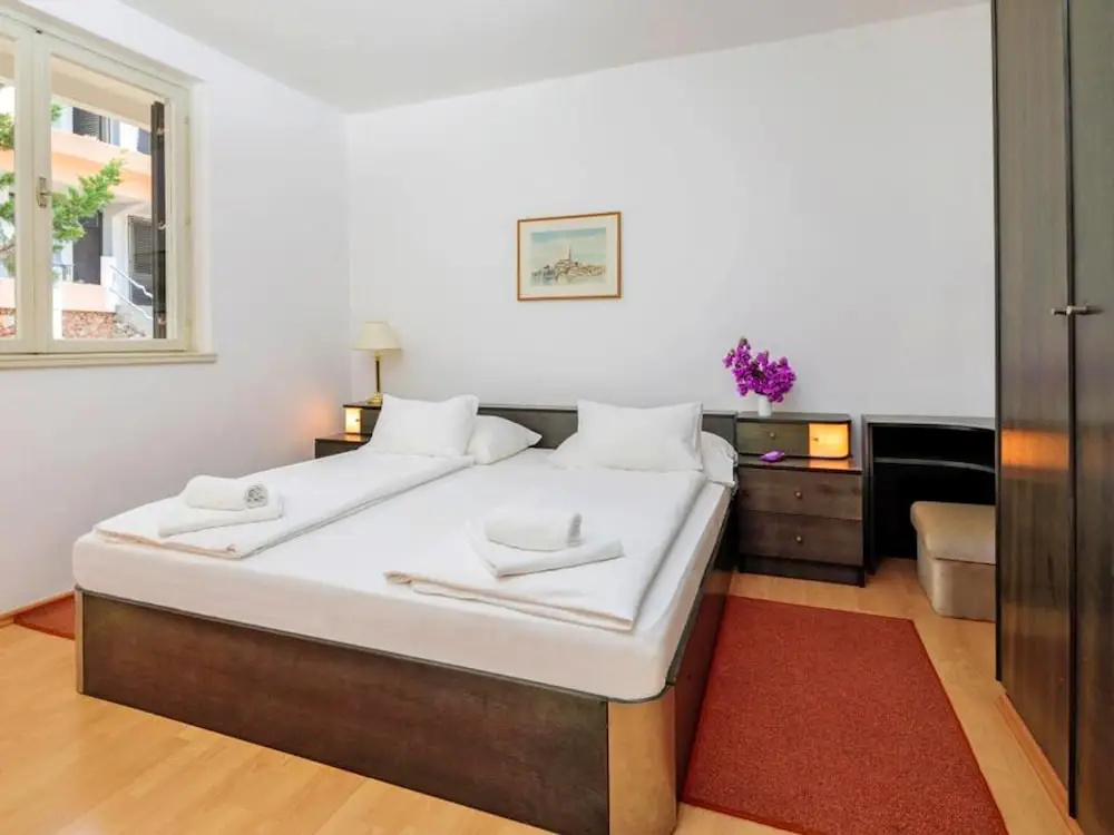 Elegant Resort Stay for 4 in Jelsa
