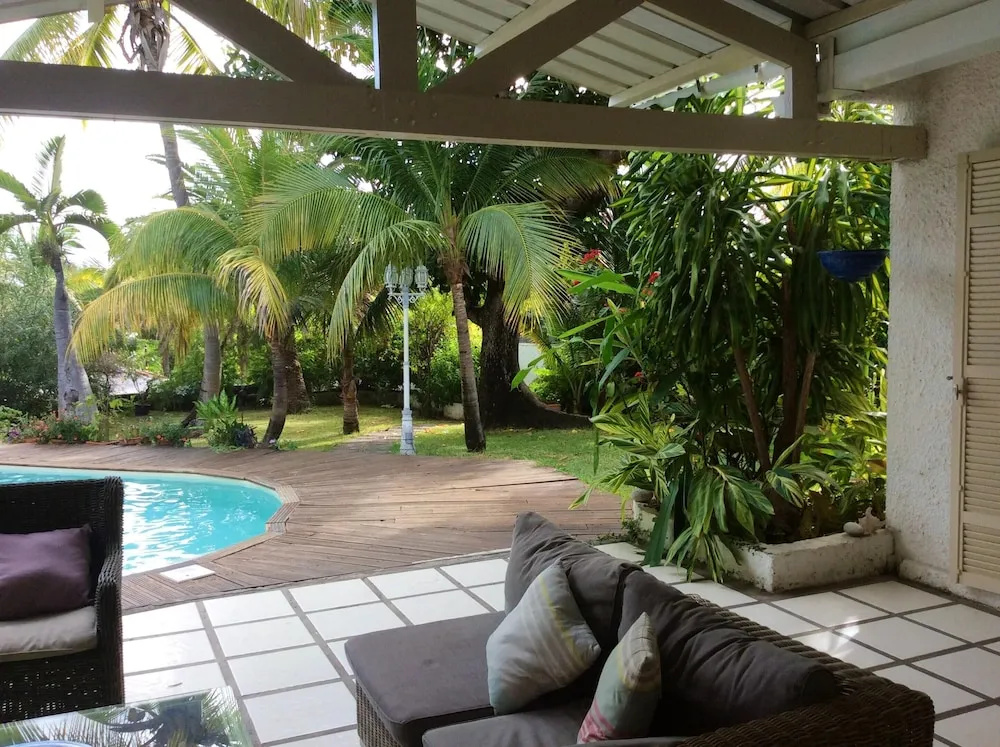 Villa With 4 Bedrooms in Saint-gilles les Bains, With Wonderful Mounta
