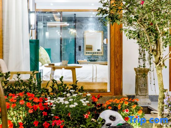 LiJiang Shiningland Resort Hotel（Lijiang Old Town）