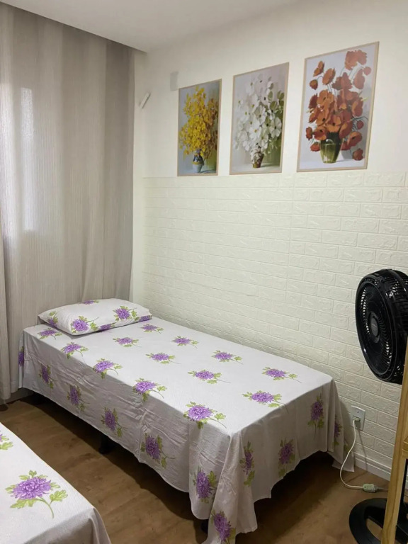 Apartamento 2 Quartos c/ Vaga de Estacionamento