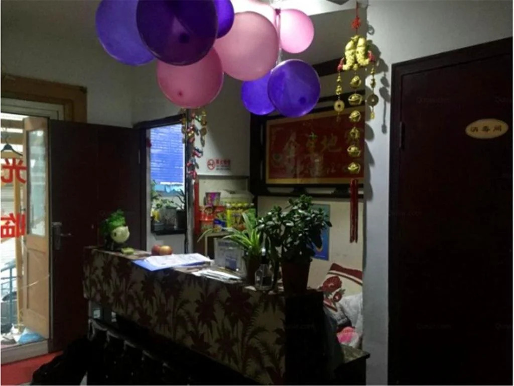 Da Lian Chun Yuan Hostel