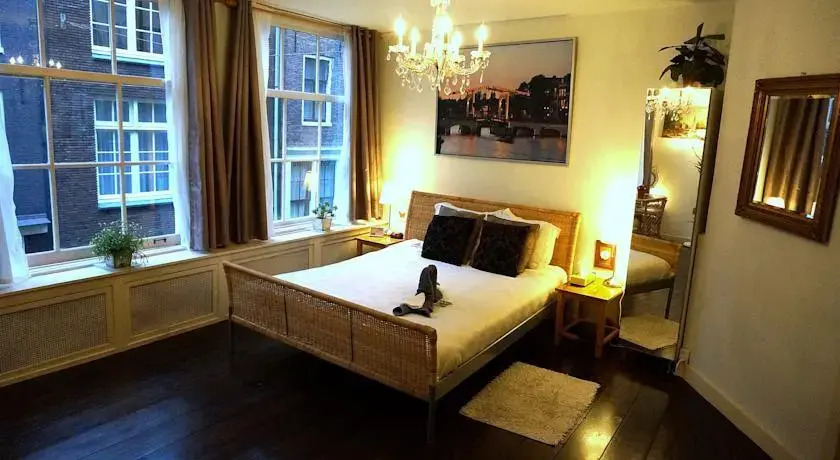 Amsterdam Home