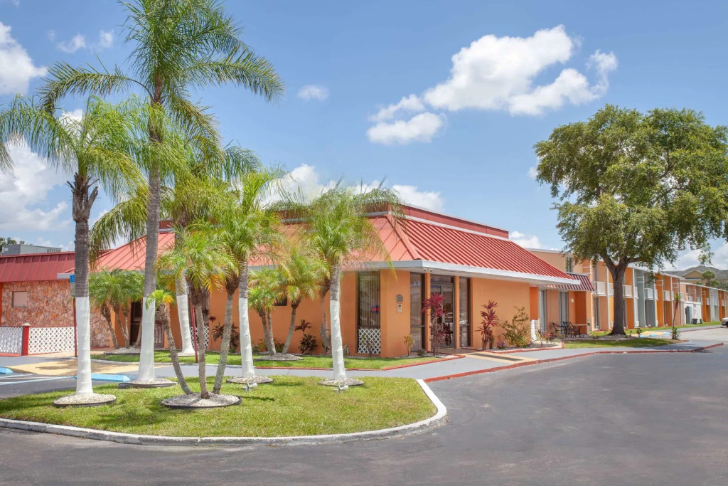 Stayable Kissimmee East