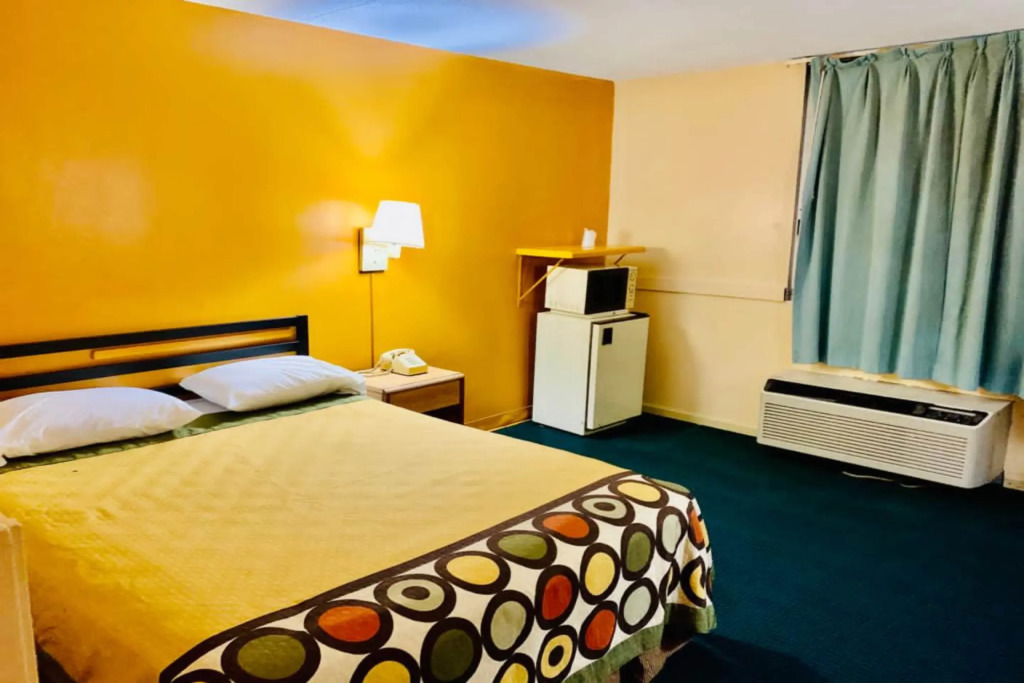 Red Carpet Inn & Suites Lima -Listing Partner