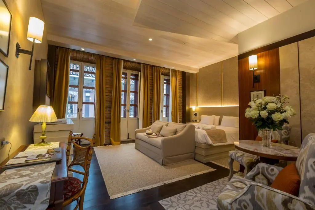 Mansion Alcazar