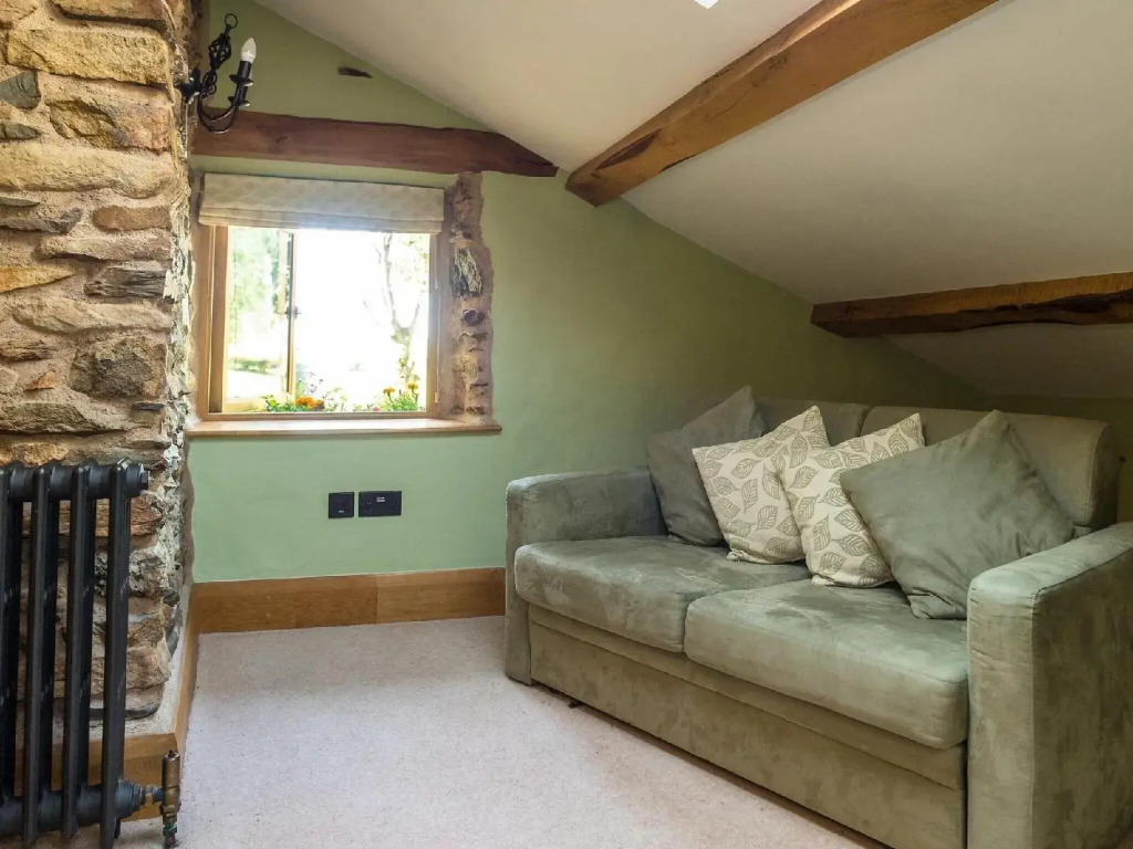 Wayside Cottage 1637