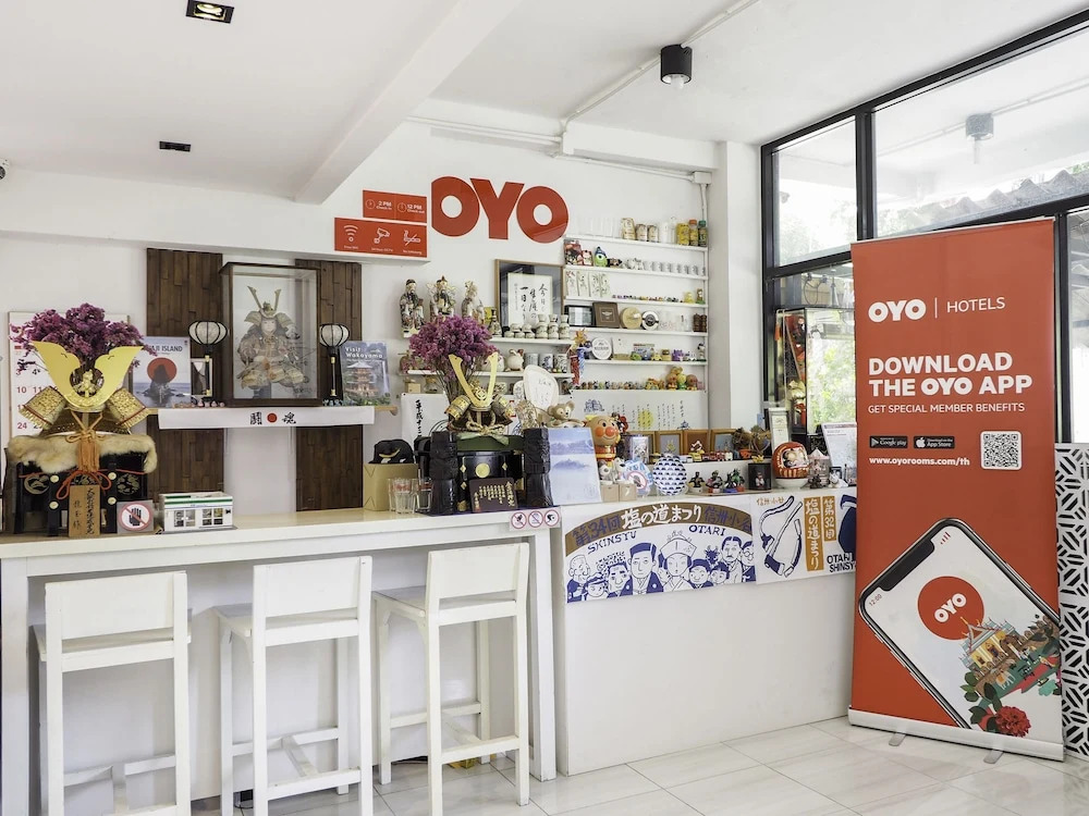 OYO 983 The Private Hotel